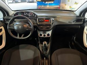 Peugeot 208 5P LIKE 1.6 BlueHDi 55KW (75CV) - Foto 8