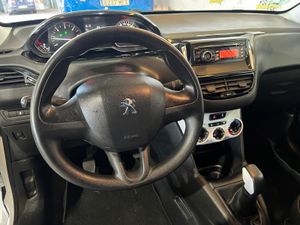 Peugeot 208 5P LIKE 1.6 BlueHDi 55KW (75CV) - Foto 12