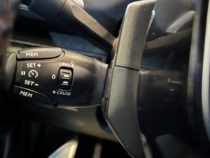 Peugeot 3008 1.6BLUEHDI 88KW (120CV) GT LINE S&S - Foto 17