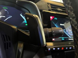 DS DS 7 Crossback 1.6 E-Tense 300 Louvre Auto 4WD - Foto 17