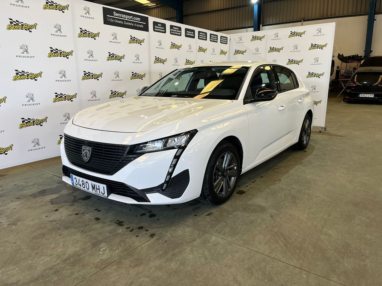 Peugeot 308 5P Active Pack BlueHDi 130 S&S EAT8 - Foto 1