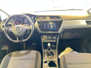 Volkswagen Touran Advance 2.0 TDI 110kW (150CV) DSG - Foto 9