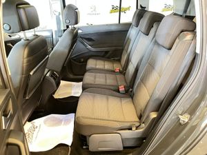 Volkswagen Touran Advance 2.0 TDI 110kW (150CV) DSG - Foto 11