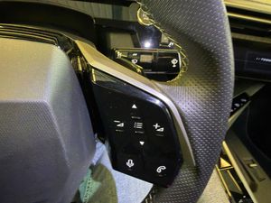 Peugeot 3008 Hybrid 1.2 107KW GT eDCS6 - Foto 18