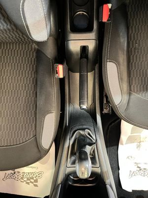 Peugeot 208 5P STYLE 1.6 BlueHDi 55KW (75CV) - Foto 16