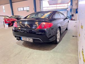 Peugeot 407 Coupé Pack 2.0 HDI 136cv FAP - Foto 6