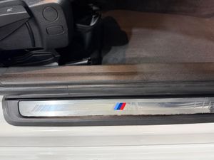 BMW Serie 3 330e xDrive Touring - Foto 10