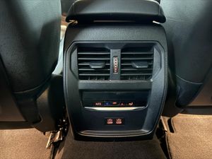 BMW Serie 3 330e xDrive Touring - Foto 12