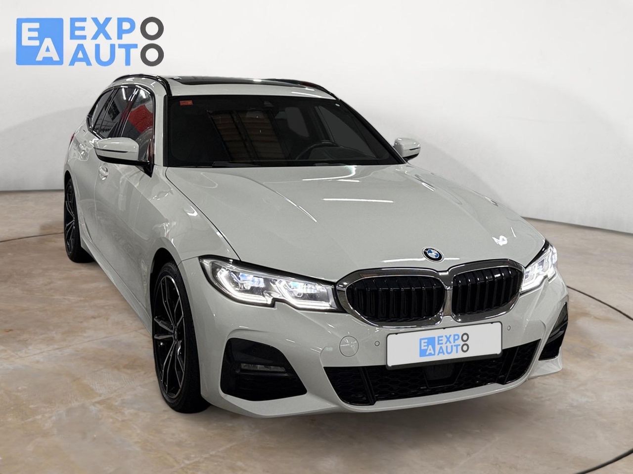 BMW Serie 3 330e xDrive Touring - Foto 1