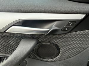 BMW X1 sDrive18i - Foto 11