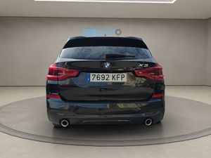 BMW X3 xDrive20d - Foto 8