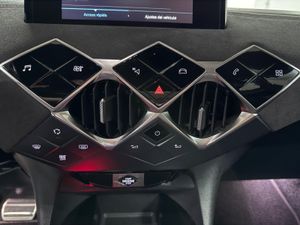 DS DS 3 E-Tense 50 kW/h Performance Line Auto - Foto 12