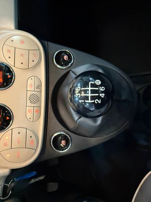 Fiat 500 Lounge 1.0 6v GSE 52KW (70 CV) - Foto 12