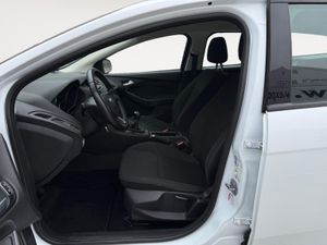 Ford Focus 1.0 Ecoboost A-S-S 100 Trend Sportbreak - Foto 25