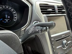 Ford Mondeo 2.0 EcoBoost 240CV Auto Vignale Sedán - Foto 18