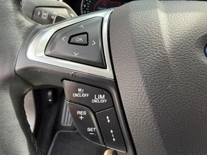 Ford Mondeo 2.0 EcoBoost 240CV Auto Vignale Sedán - Foto 27