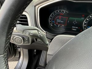 Ford Mondeo 2.0 EcoBoost 240CV Auto Vignale Sedán - Foto 19