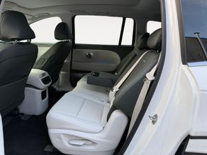 Hyundai IONIQ 9 9 AEROSTHETIC - Foto 38