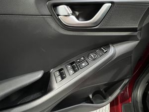 Hyundai IONIQ IONIQ 1.6 GDI HEV Style DCT - Foto 16