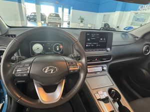Hyundai Kona Eléctrico 100 kW (136 CV) Klass 39 kWh - Foto 16