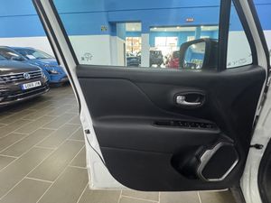 Jeep Renegade Night Eagle 1.0 Turbo 88 kW (120 CV) 4x2 - Foto 11