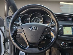 Kia Ceed 1.6 CRDi VGT 100kW (136CV) GT Line - Foto 21