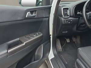 Kia Sportage 1.7 CRDi VGT 115CV Emotion 4x2 Eco-Dynam - Foto 13