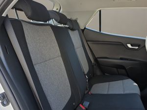 Kia Stonic 1.0 T-GDi 74kW (100CV) MHEV iMT Concept - Foto 14