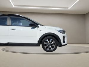 Kia Stonic 1.0 T-GDi 74kW (100CV) MHEV iMT Concept - Foto 10