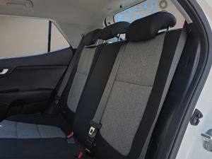 Kia Stonic 1.0 T-GDi 74kW (100CV) MHEV iMT Concept - Foto 13