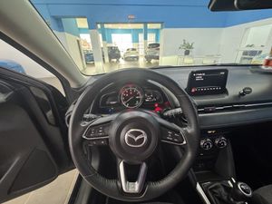 Mazda 2 Mazda Luxury 1.5 SKYACTIV-G 90 CV - Foto 15