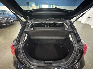 Mazda 2 Mazda Luxury 1.5 SKYACTIV-G 90 CV - Foto 17