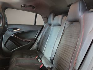 Mercedes CLA  200 D DCT Shooting Brake - Foto 15