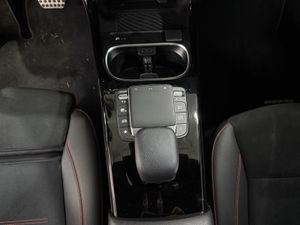 Mercedes CLA CLA 250 e Shooting Brake - Foto 19