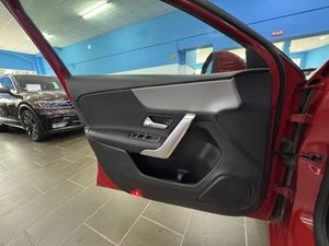 Mercedes Clase A A 180 Sedán - Foto 17