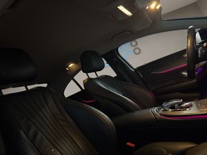 Mercedes CLS 300D AMG - Foto 17