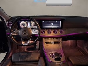 Mercedes CLS 300D AMG - Foto 10