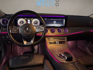 Mercedes CLS 300D AMG - Foto 8