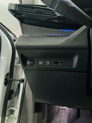 Peugeot 308 308 5P Allure Pack Hybrid 180 eEAT8 - Foto 41