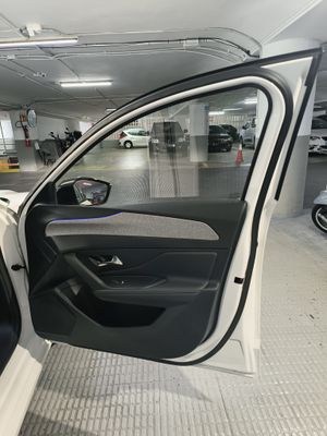 Peugeot 308 308 5P Allure Pack Hybrid 180 eEAT8 - Foto 17