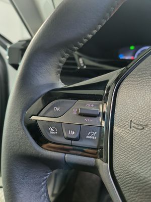 Peugeot 308 308 5P Allure Pack Hybrid 180 eEAT8 - Foto 36