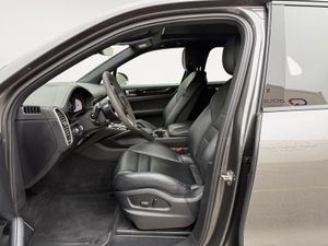 Porsche Cayenne E-Hybrid - Foto 30