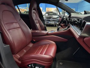 Porsche Panamera 4 E-Hybrid Executive - Foto 12