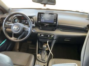 Toyota Yaris 1.5 Style Plus 116cv - Foto 9