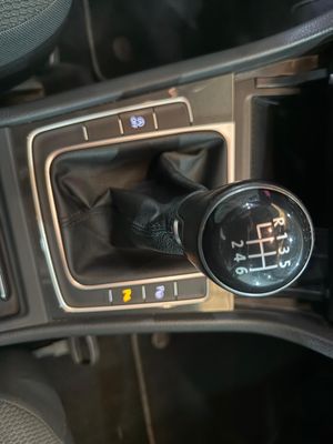 Volkswagen Golf Advance 1.5 TSI EVO 96kW (130CV) - Foto 13