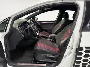 Volkswagen Golf GTI TCR 2.0 TSI 213kW(290CV) DSG - Foto 17