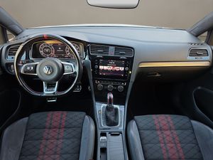 Volkswagen Golf GTI TCR 2.0 TSI 213kW290CV DSG  - Foto 18