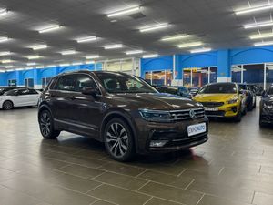 Volkswagen Tiguan . - Foto 2