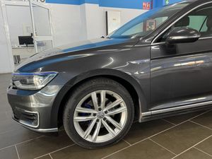Volkswagen Passat Variant GTE 1.4 TSI ePower DSG 6 vel. - Foto 7