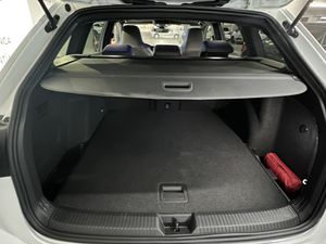 Volkswagen Golf 1.5 Tsi R-Line 4 Motion 320cv. - Foto 29